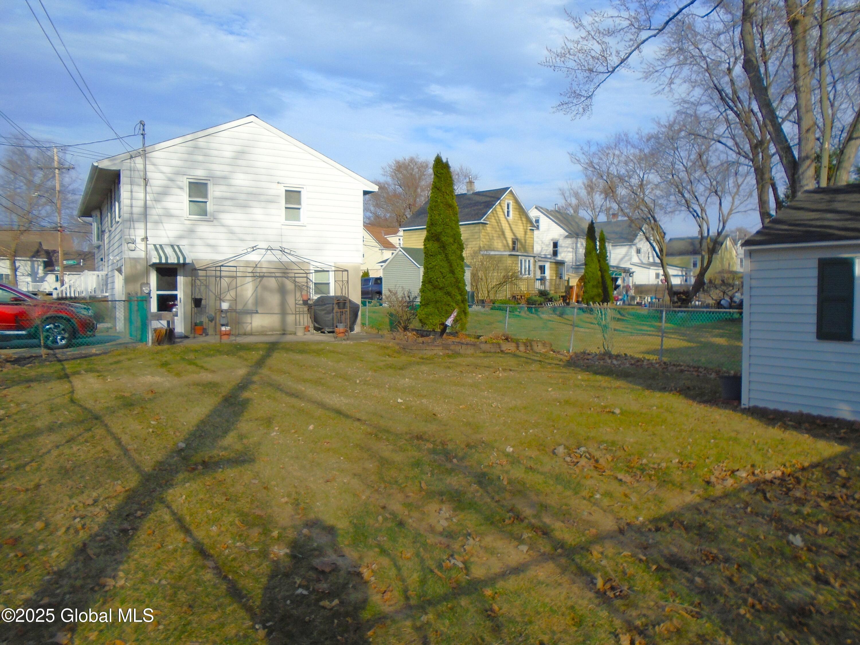 114 Chiswell Road Schenectady, NY 12304 - Photo 8 of 44 Chiswell 47