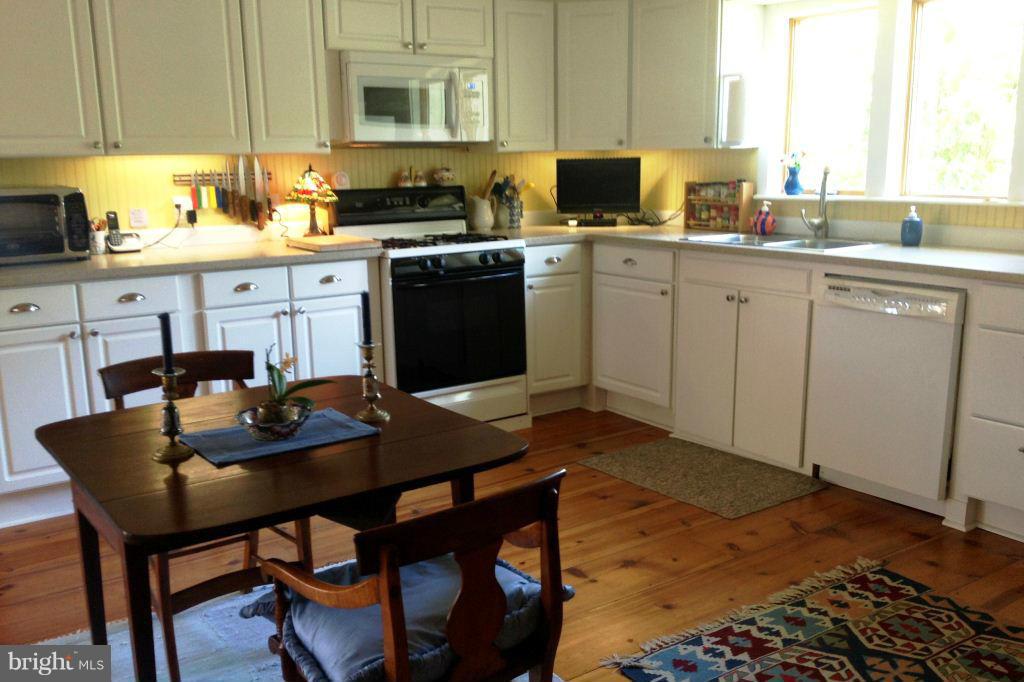 6295 Bozman Neavitt Road Neavitt, MD 21652 - Photo 14 of 23 Kitchen