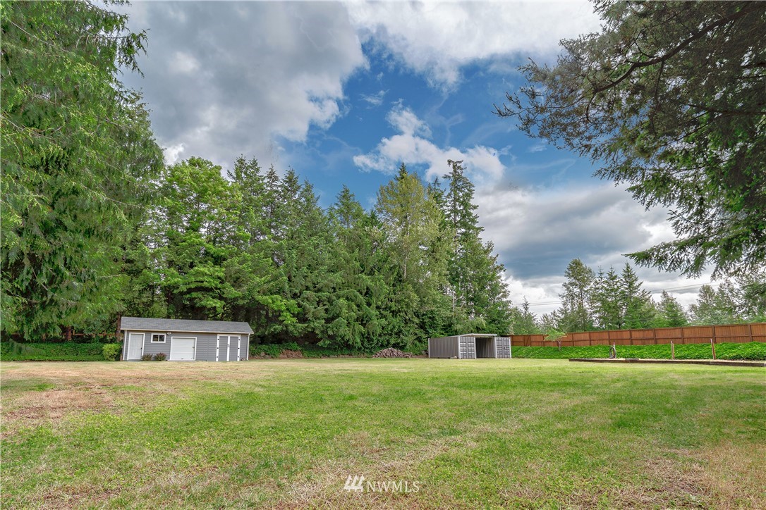 19025 Northeast Redmond Road Redmond, WA 98053 - Photo 22 of 25
