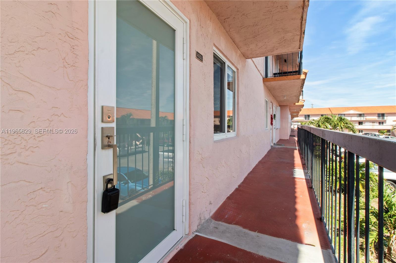 2162 West 60th Street, Unit 14203 Hialeah, FL 33016 - Photo 1 of 23