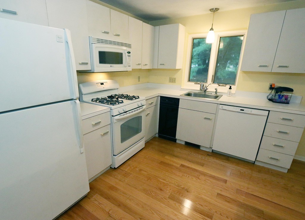 3 Deer Path, Unit 3 Maynard, MA 01754 - Photo 2 of 20 Gallery Image 2