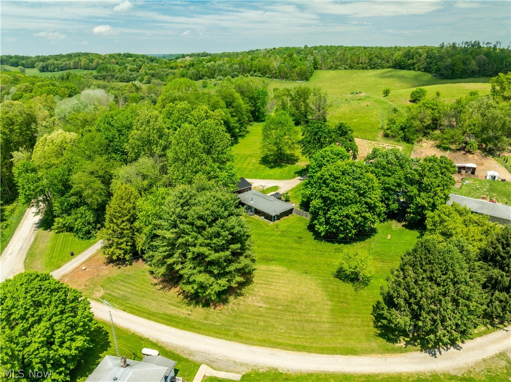 3190 Irish Road Magnolia, OH 44643 - Photo 11 of 38