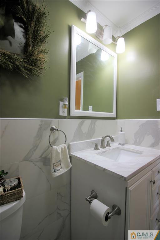 33 Wellington Road East Brunswick, NJ 08816 - Photo 14 of 25 Gallery Image 14