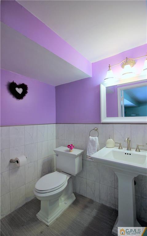 33 Wellington Road East Brunswick, NJ 08816 - Photo 24 of 25 Gallery Image 24