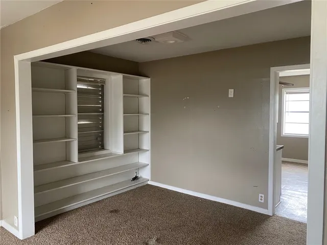 $156,800 | 316 Hearn Avenue, Agua Dulce, TX 78330