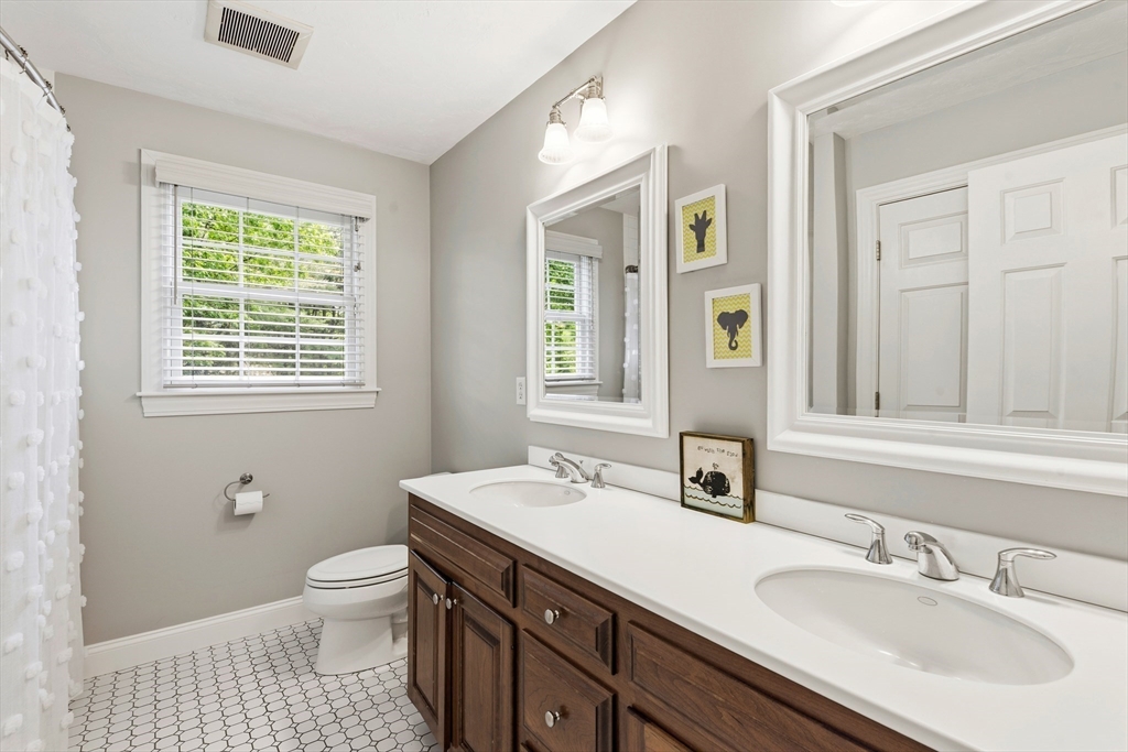 3 Chiswell Road Grafton, MA 01536 - Photo 29 of 40