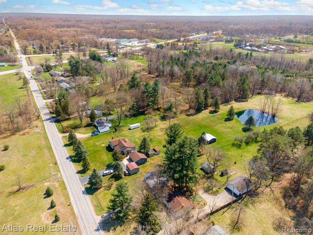3141 West Lake Road Clio, MI 48420 - Photo 11 of 50