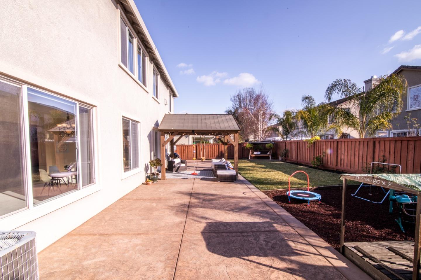 2129 Roper Circle Brentwood, CA 94513 - Photo 6 of 46