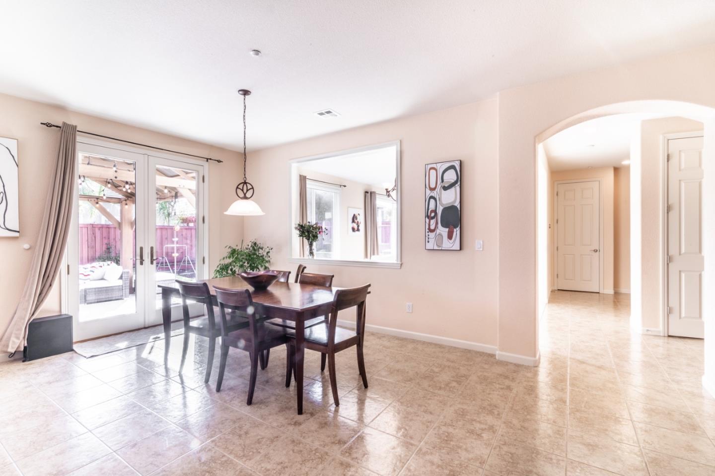 2129 Roper Circle Brentwood, CA 94513 - Photo 10 of 46