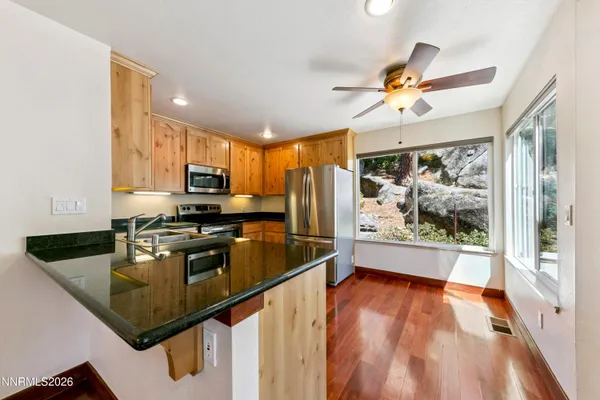 $3,000 | 215 Clubhouse Circle, Stateline, NV 89449