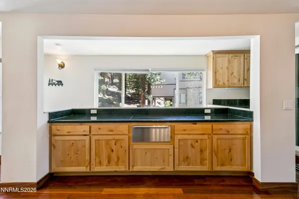 $3,000 | 215 Clubhouse Circle, Stateline, NV 89449