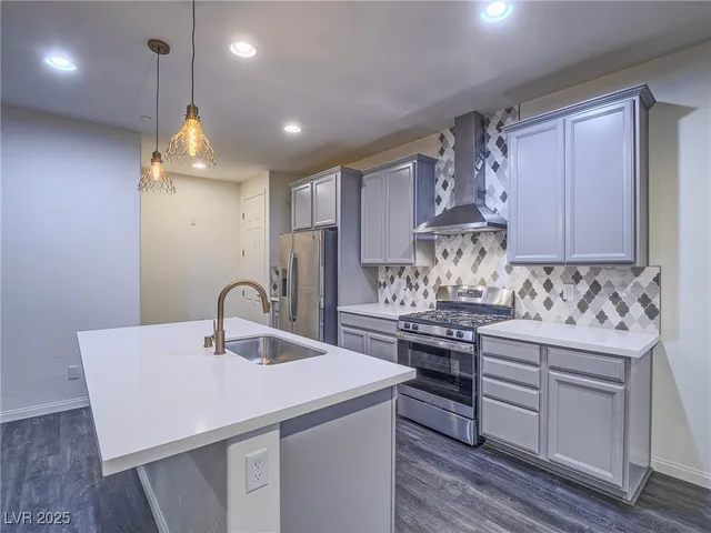 $2,400 | 11689 Bearpaw Meadow Avenue, Las Vegas, NV 89138