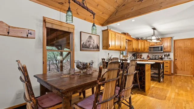 $658,500 | 128 Ridge View Estates Road, Blue Ridge, GA 30513