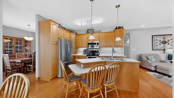 $559,900 | 713 7th Street Northwest, Byron, MN 55920