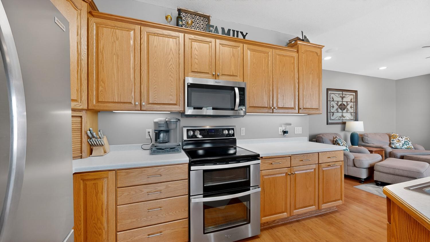 713 7th Street Northwest Byron, MN 55920 - Photo 17 of 62