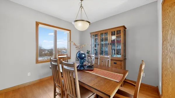 $559,900 | 713 7th Street Northwest, Byron, MN 55920