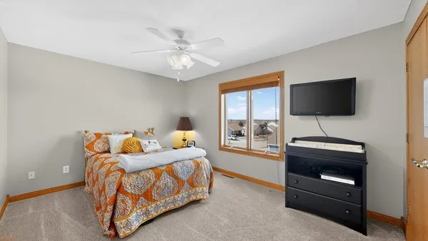 $559,900 | 713 7th Street Northwest, Byron, MN 55920