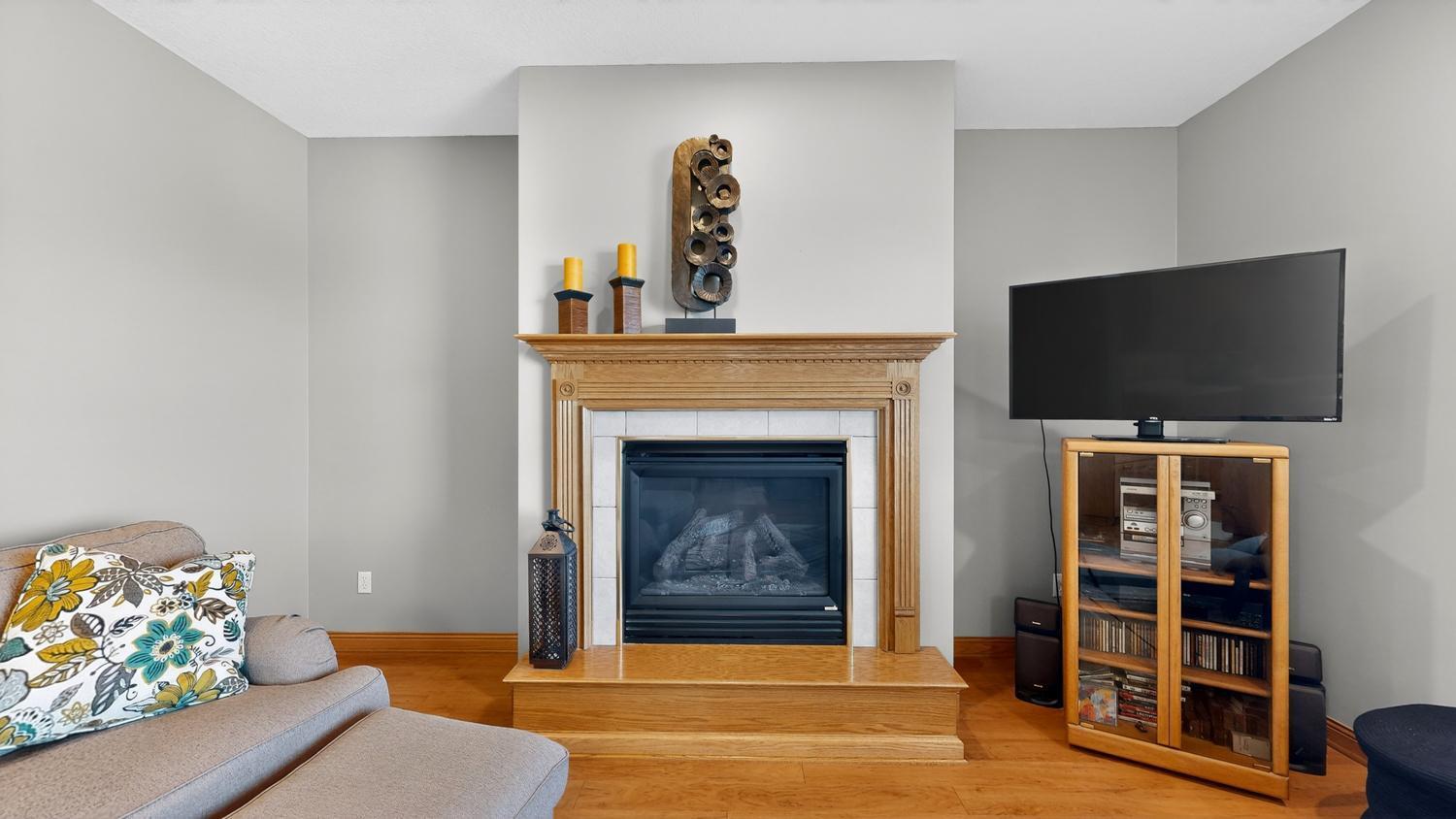 713 7th Street Northwest Byron, MN 55920 - Photo 9 of 62