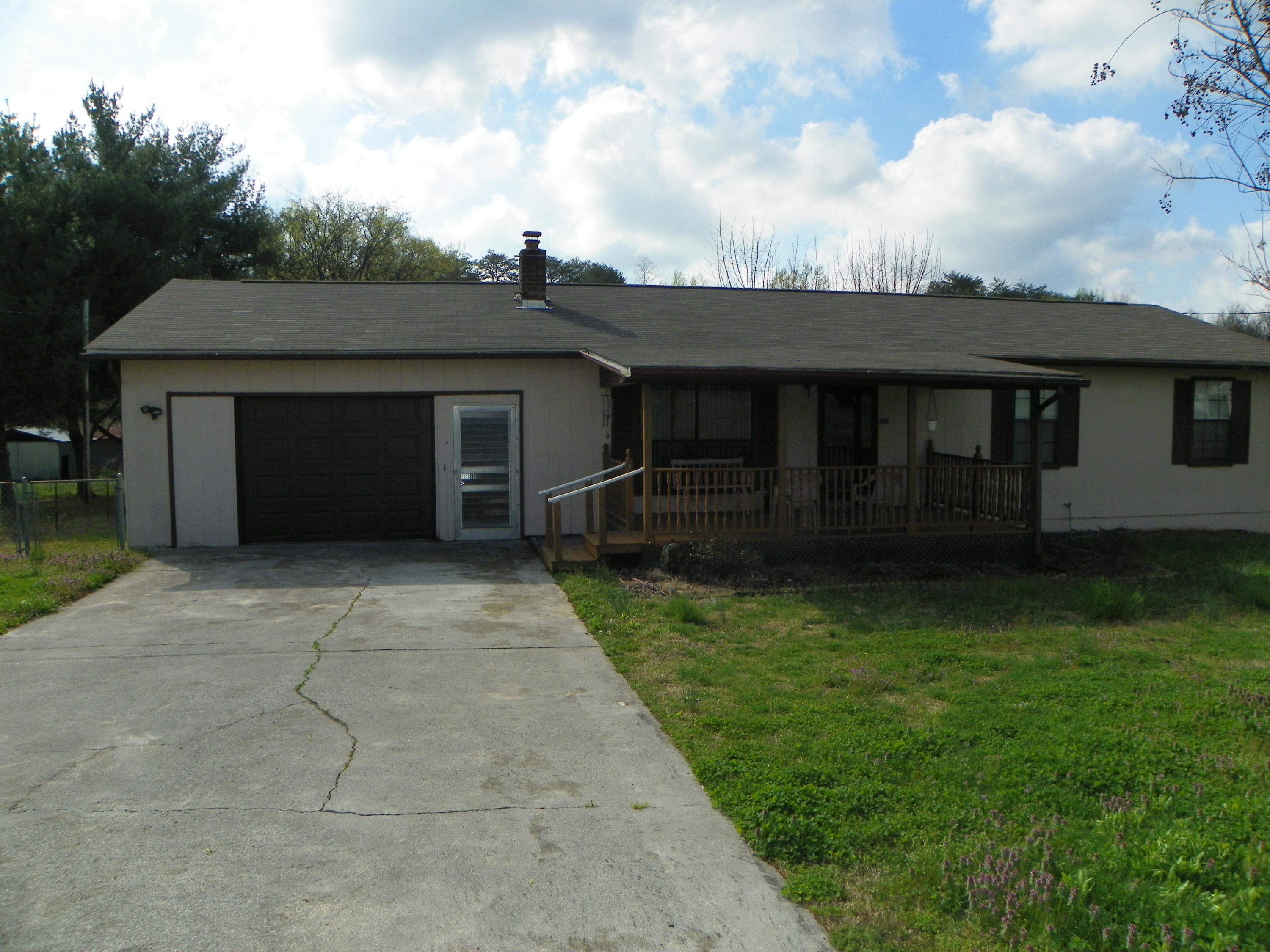 3548 Morganton Road Maryville, TN 37801 - Photo 1 of 19 FRONT