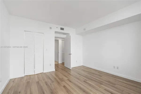 $3,200 | 325 South Biscayne Boulevard, Unit 4324, Miami, FL 33131