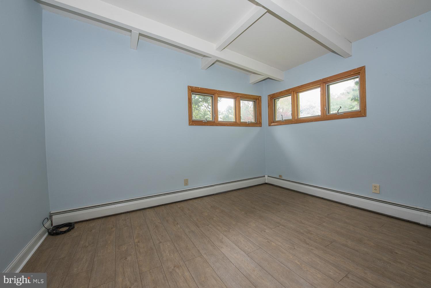 424 Fletcher Road Wayne, PA 19087 - Photo 8 of 19 Master Bedroom