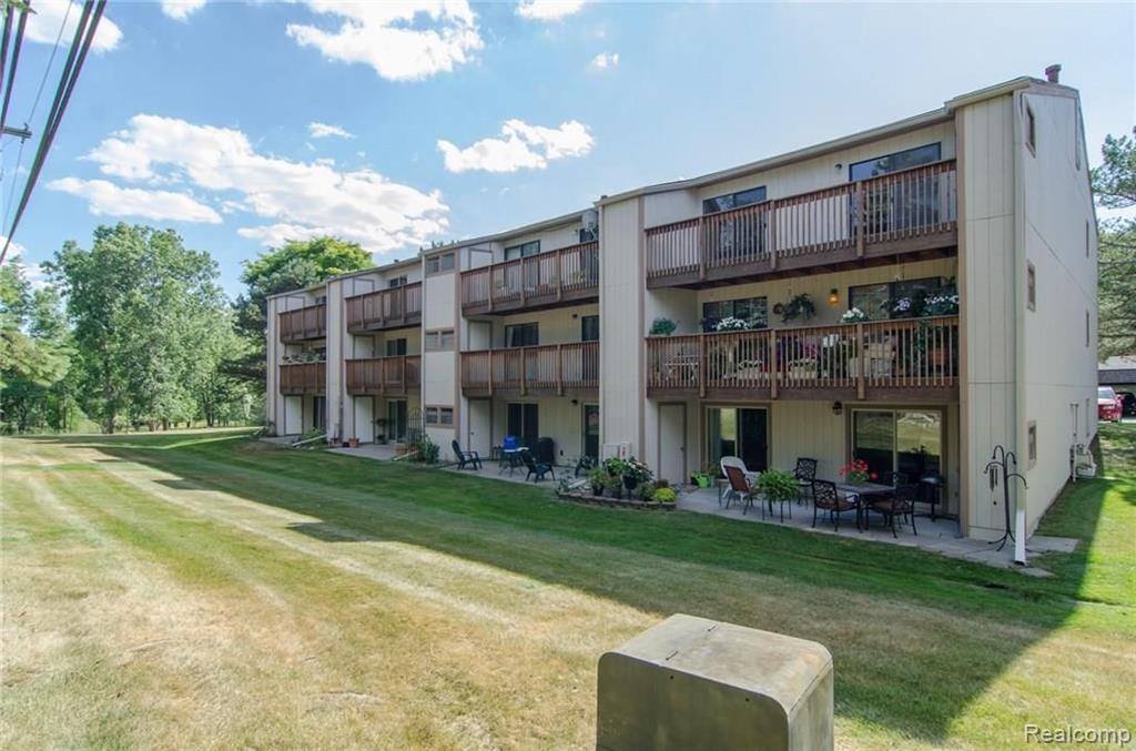 1663 Riverside Drive, Unit 5 Rochester Hills, MI 48309 - Photo 20 of 22