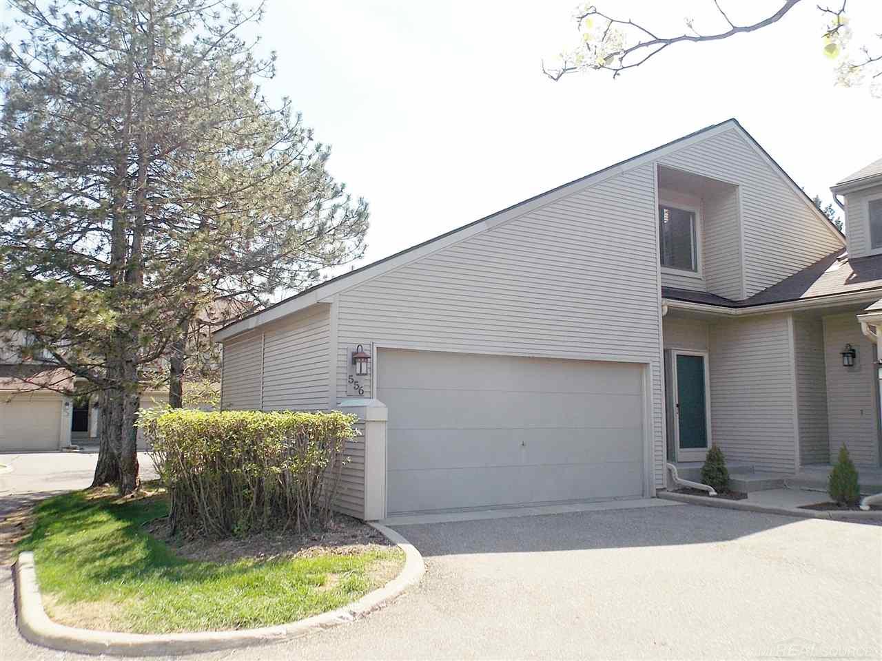 556 Harrow Court Rochester Hills, MI 48307 - Photo 1 of 30