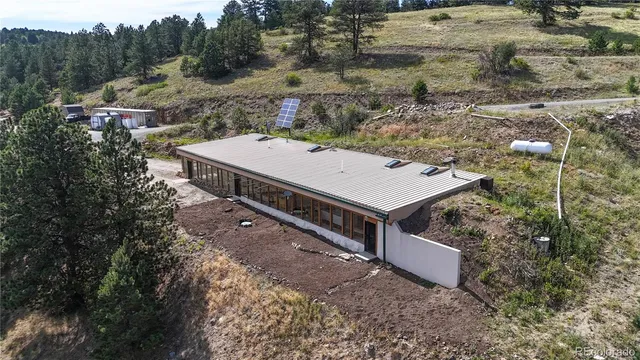 a view of a lake from a yard