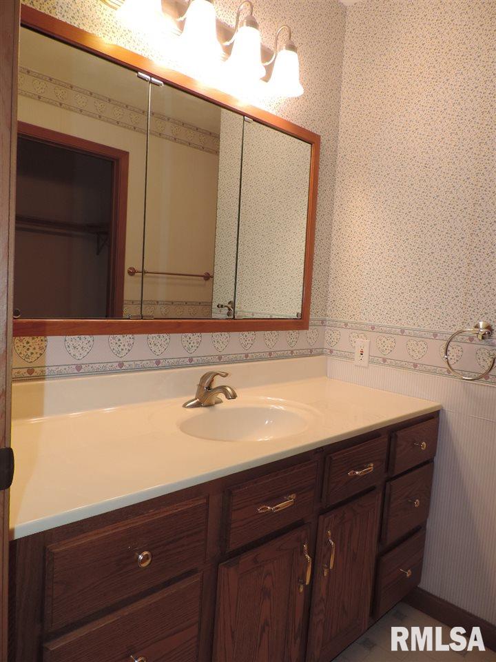 115 Yates Road Marquette Heights, IL 61554 - Photo 11 of 25 Gallery Image 11