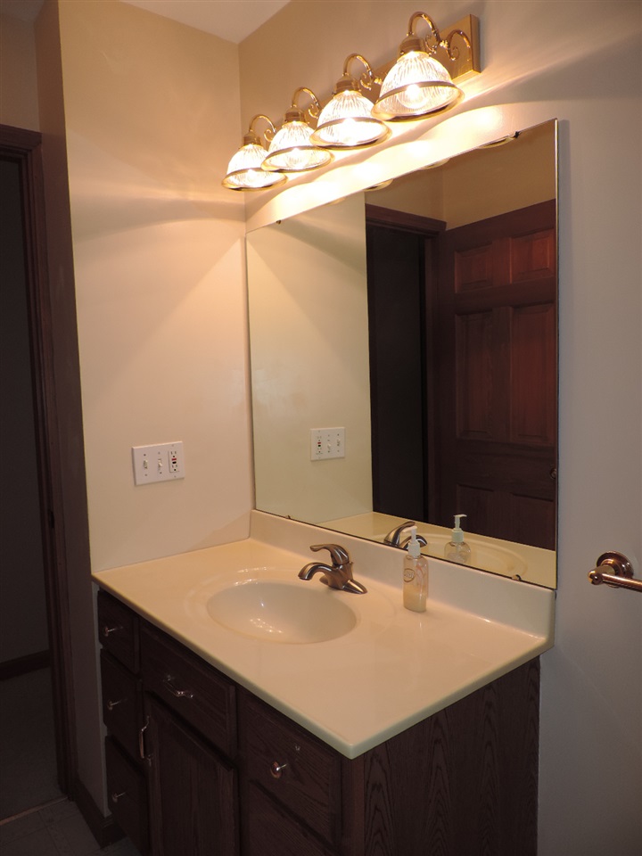 115 Yates Road Marquette Heights, IL 61554 - Photo 14 of 25 Gallery Image 14