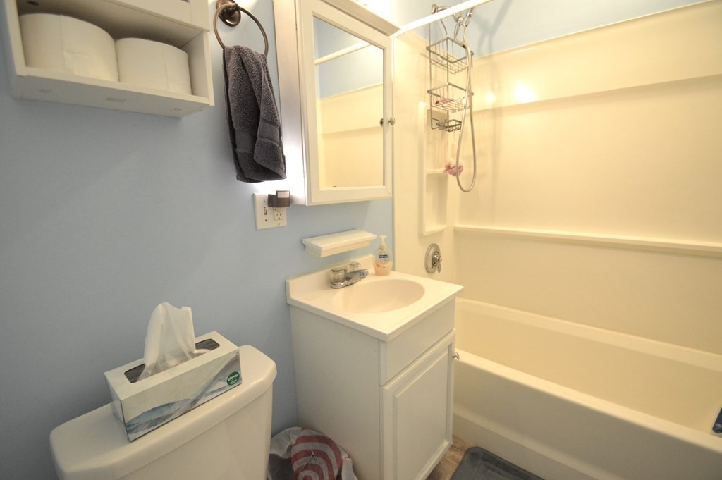 116 Boston Post Road East, Unit 207 Marlborough, MA 01752 - Photo 16 of 28 Gallery Image 16