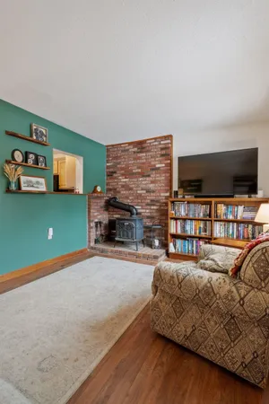$300,000 | 35 Lakewood Pines, Unit 3, Bristol, NH 03222