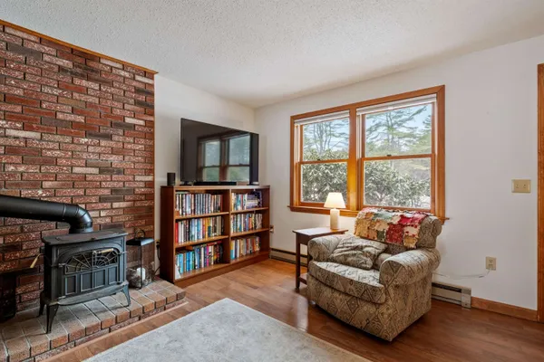 $300,000 | 35 Lakewood Pines, Unit 3, Bristol, NH 03222