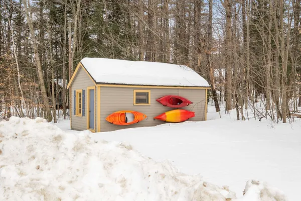 $300,000 | 35 Lakewood Pines, Unit 3, Bristol, NH 03222