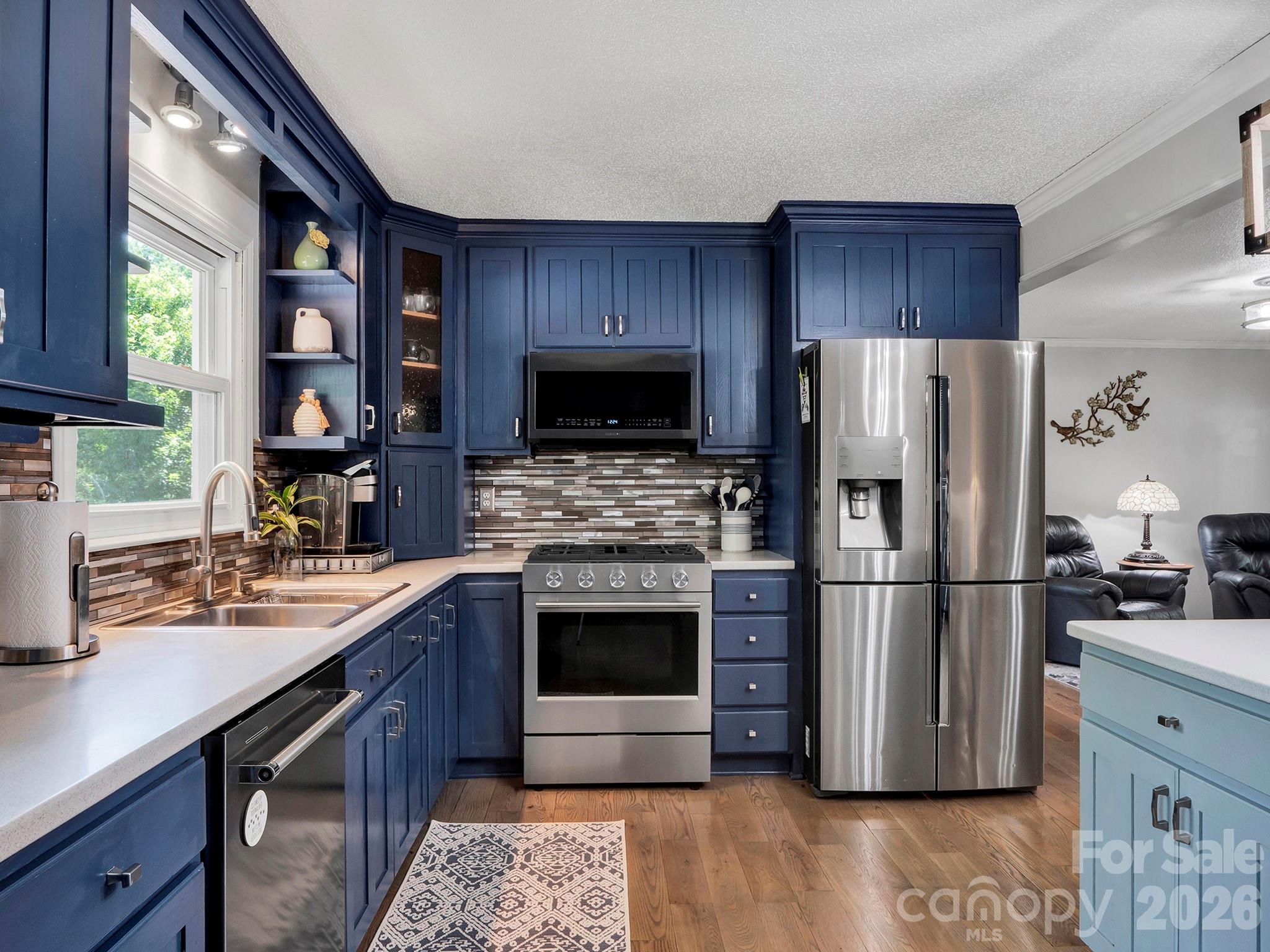 1641 Brook Drive Fort Mill, SC 29708 - Photo 10 of 48