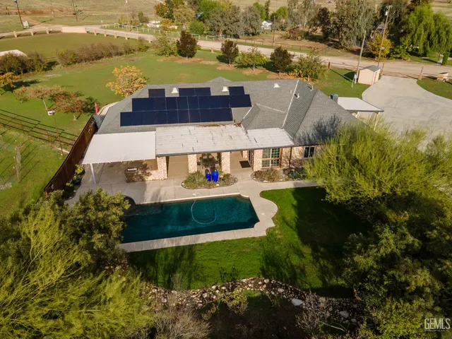 $950,000 | Undisclosed Address, Bakersfield, CA 93308