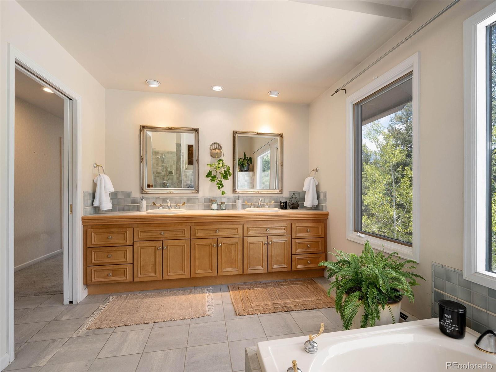 261 Whiskey Jay Hill Road Evergreen, CO 80439 - Photo 23 of 40