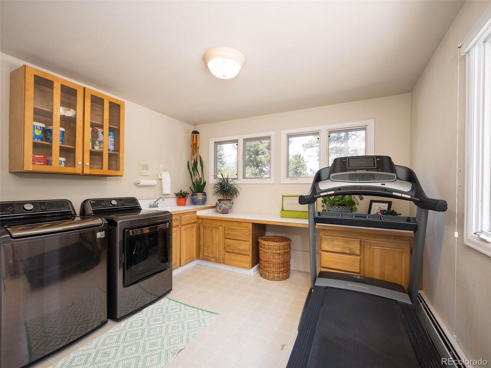 261 Whiskey Jay Hill Road Evergreen, CO 80439 - Photo 27 of 40