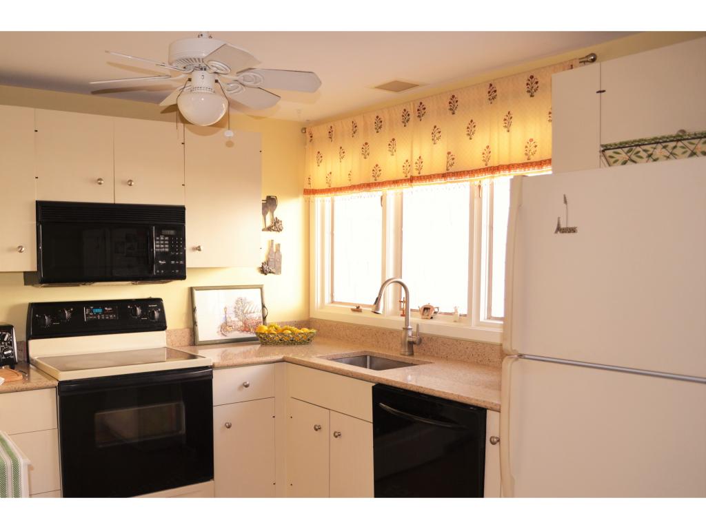 23 Cusack Road, Unit 12 Hampton, NH 03842 - Photo 7 of 18
