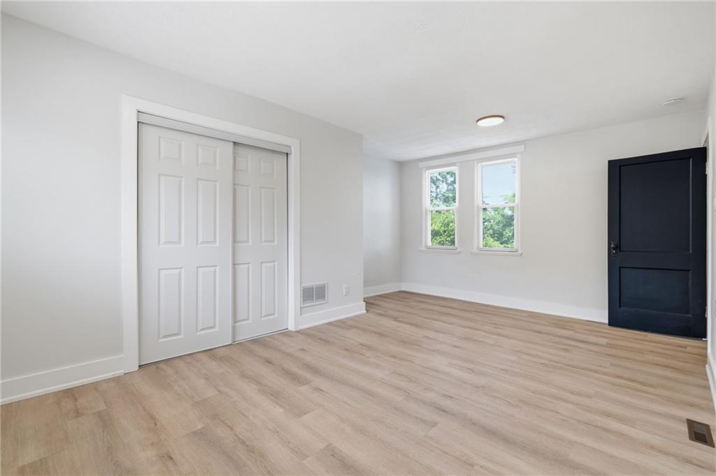 2961 Ruthwood Avenue Pittsburgh, PA 15227 - Photo 20 of 29 an empty room with windows and closet