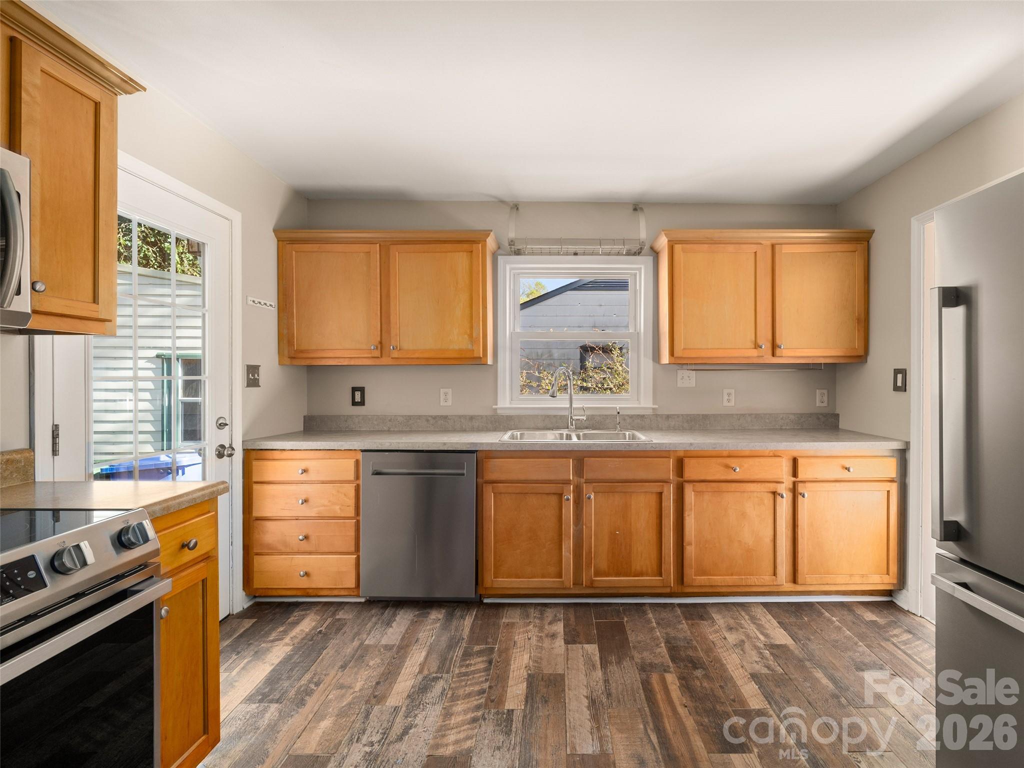 184 London Road Asheville, NC 28803 - Photo 8 of 26
