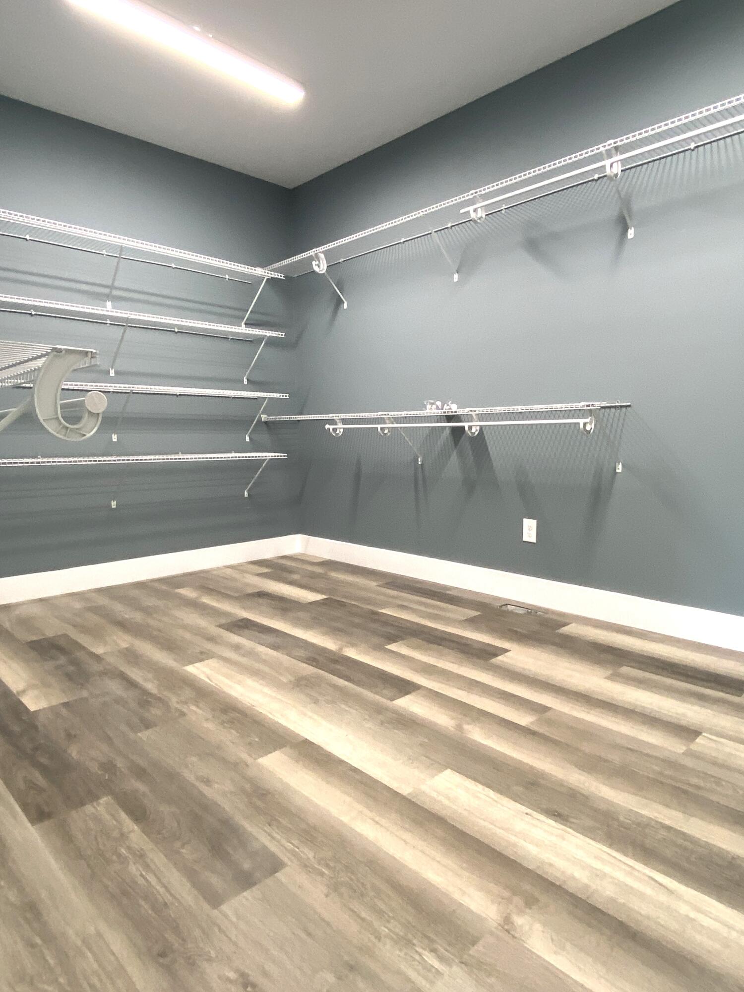 3811 Shiloh Church Road Aiken, SC 29805 - Photo 17 of 34 Walk-in Closet