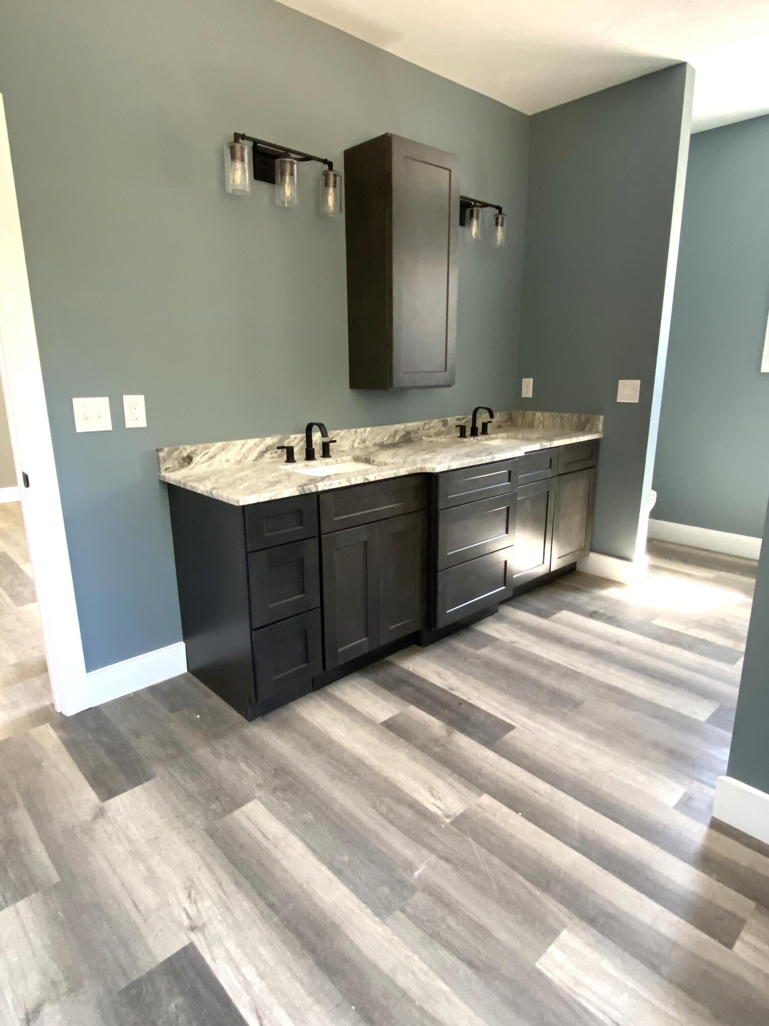 3811 Shiloh Church Road Aiken, SC 29805 - Photo 20 of 34 Owner Bath