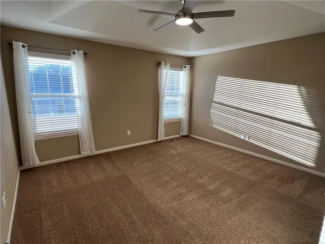 $350,000 | 109 Northwest 90th Place, Kansas City, MO 64155