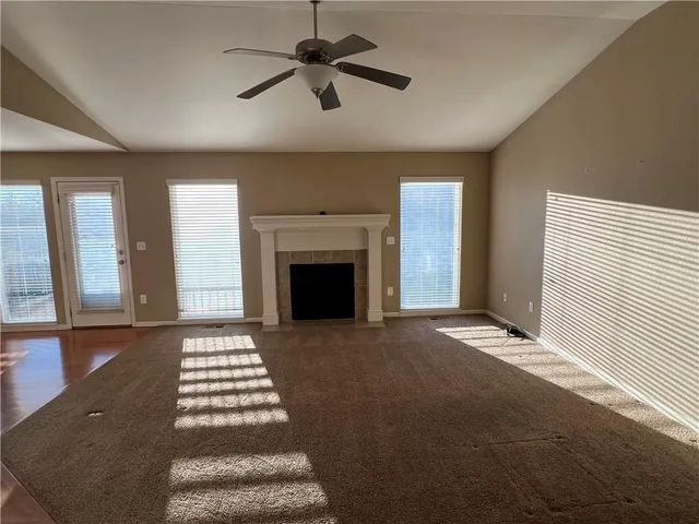 $350,000 | 109 Northwest 90th Place, Kansas City, MO 64155