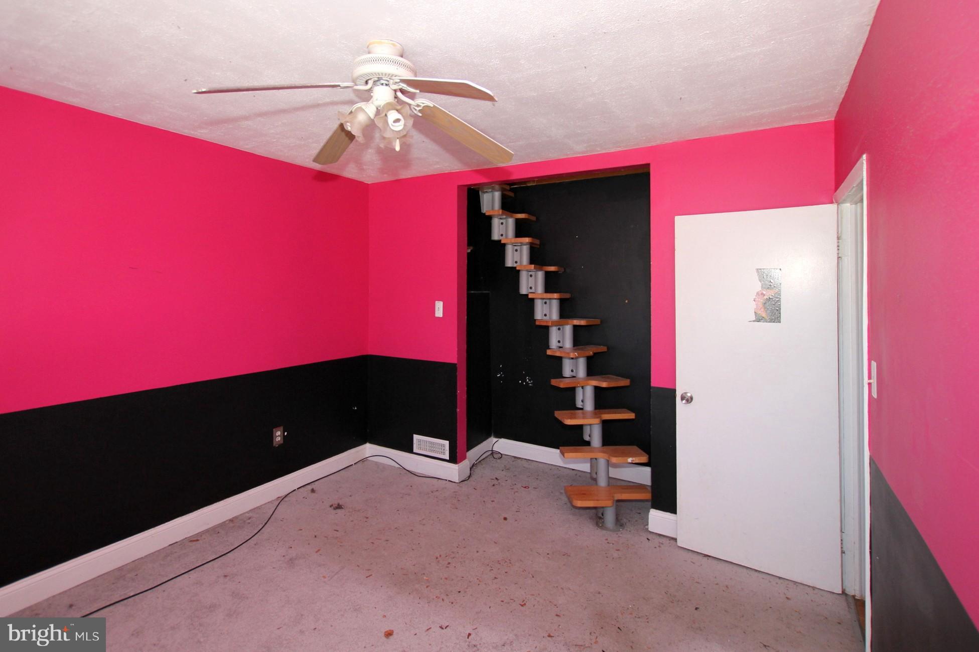 6145 Marlora Road Baltimore, MD 21239 - Photo 15 of 20 Bedroom