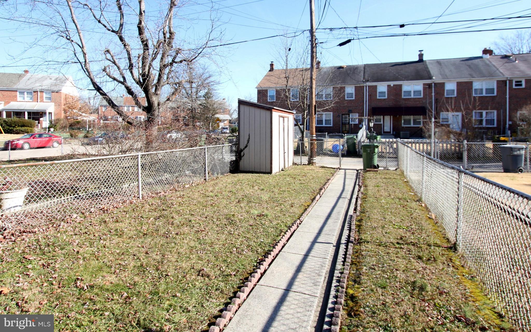 6145 Marlora Road Baltimore, MD 21239 - Photo 20 of 20 Exterior yard