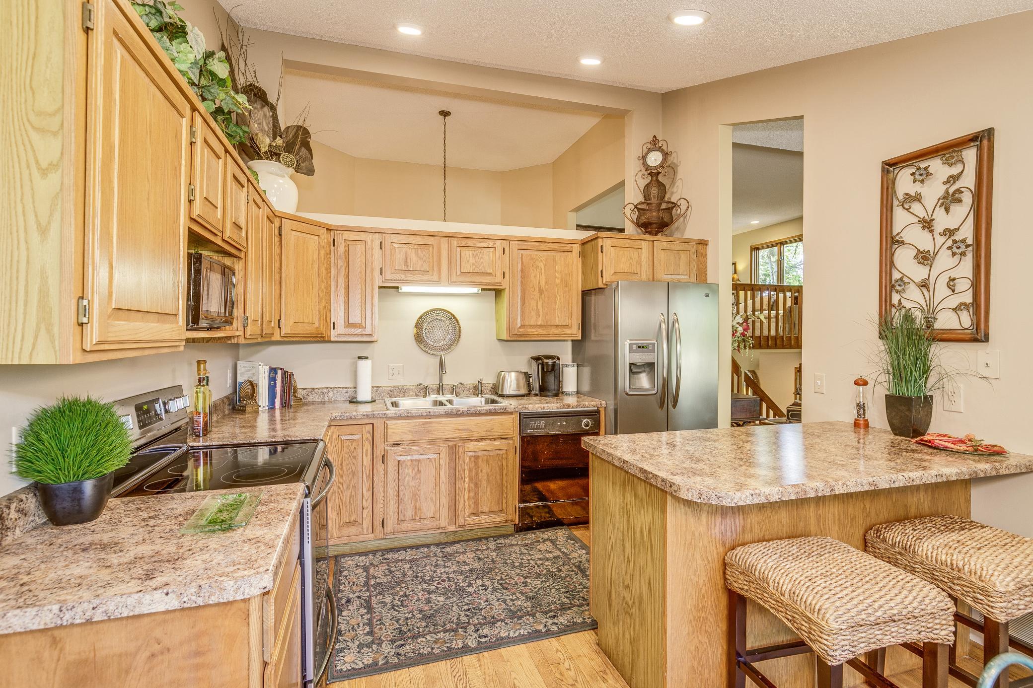 6831 Stonewood Court Eden Prairie, MN 55346 - Photo 21 of 48