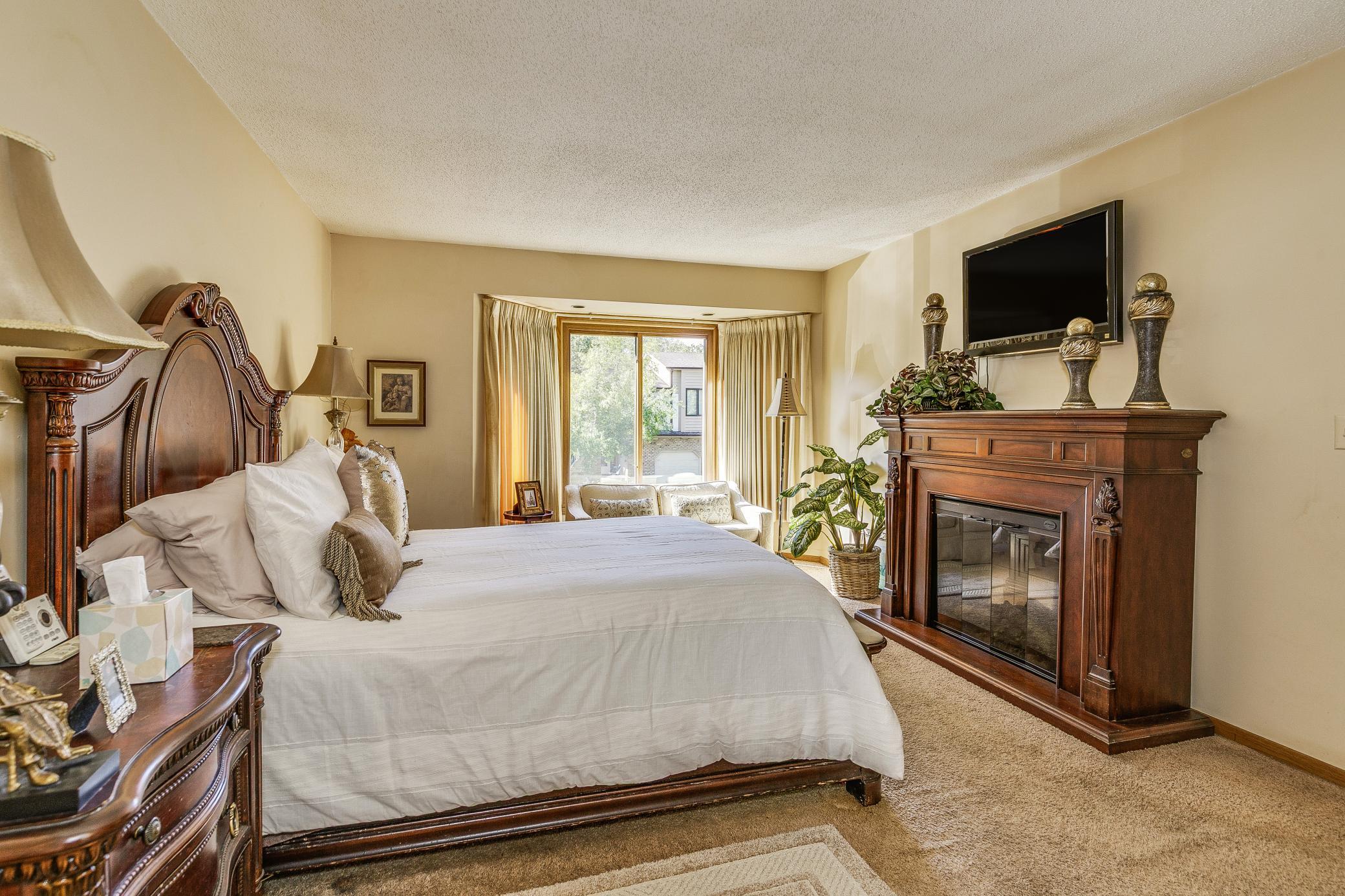 6831 Stonewood Court Eden Prairie, MN 55346 - Photo 32 of 48