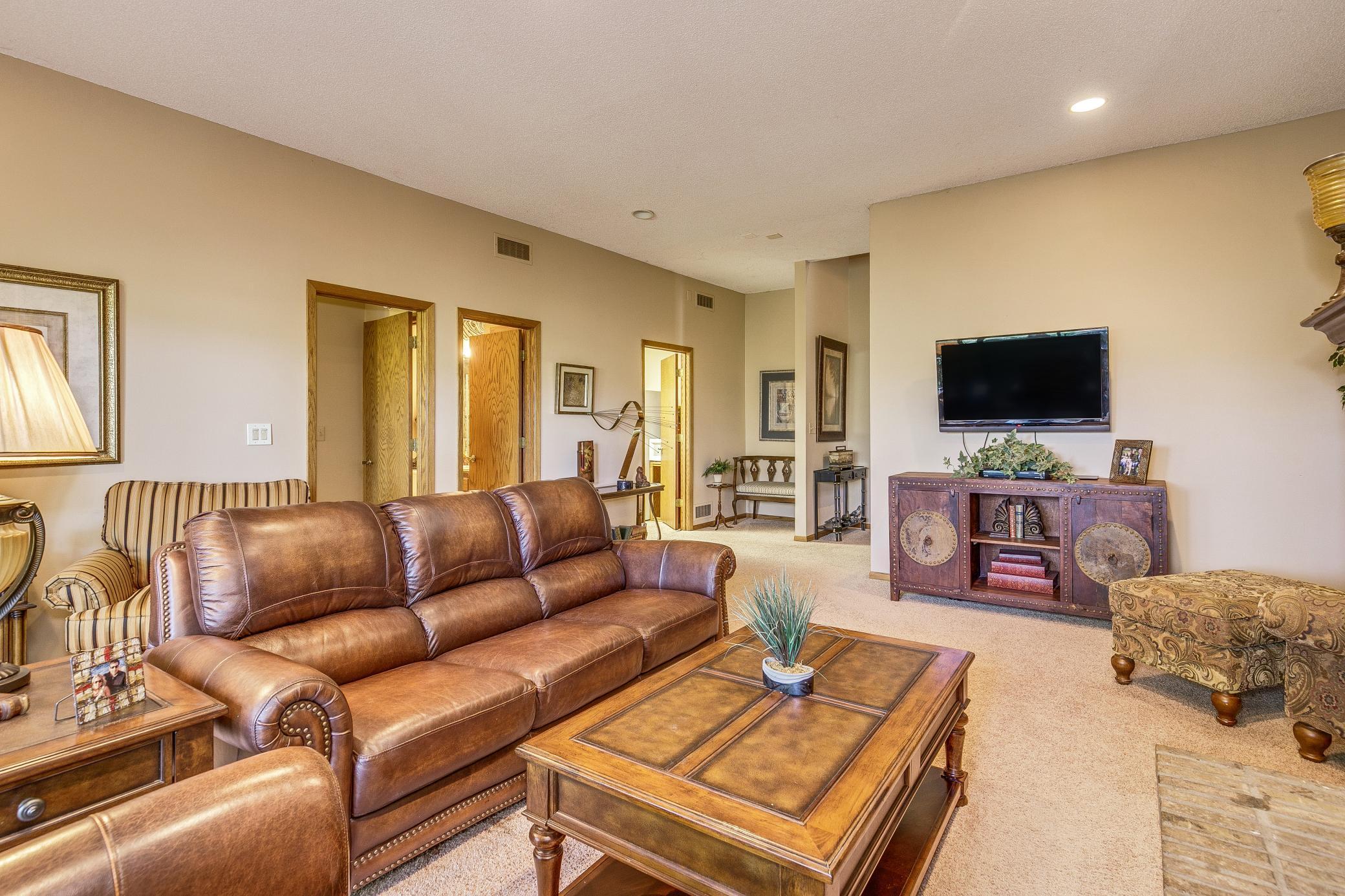 6831 Stonewood Court Eden Prairie, MN 55346 - Photo 39 of 48